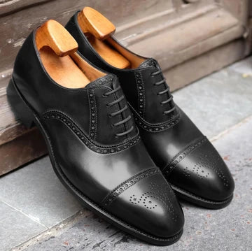 Monk strap