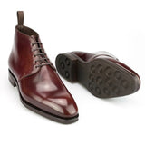 CHUKKA BOOTS IN BURGUNDY SHELL CORDOVAN