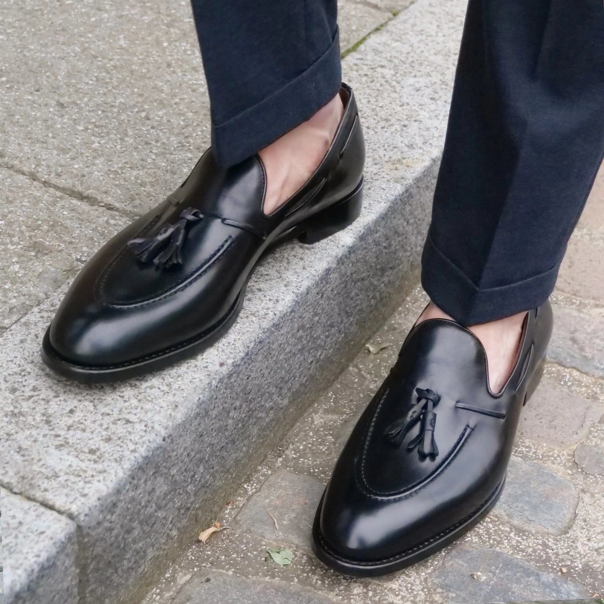 Premium handcrafted black tassel loafers for men by LexaItaliano