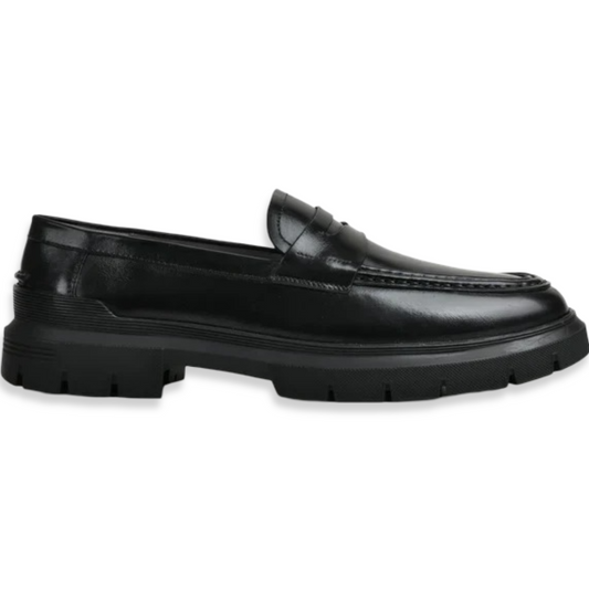 Men Penny Loafers in Black Stride Grip