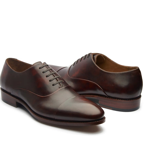 Romero Cap-toCalfe Oxford - Chestnut Museum