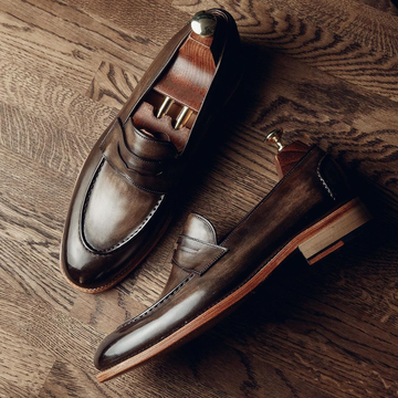 Black Leather Swale Tassel Loafers - Formal Shoes